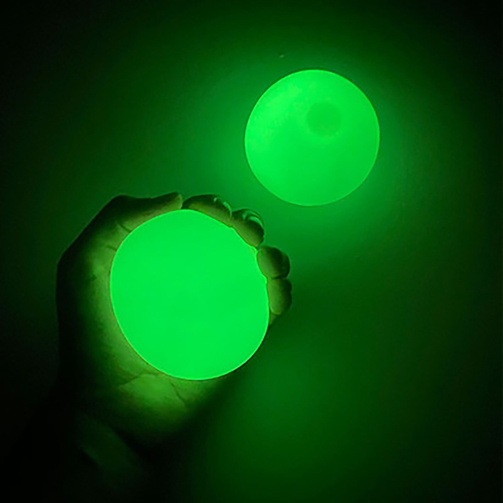 4pcs/set Pop Glow InThe Dark Relief Toys Anxiety Pressure Luminous Balls Squishy Toy Sticky Wall Children Kids Gifts